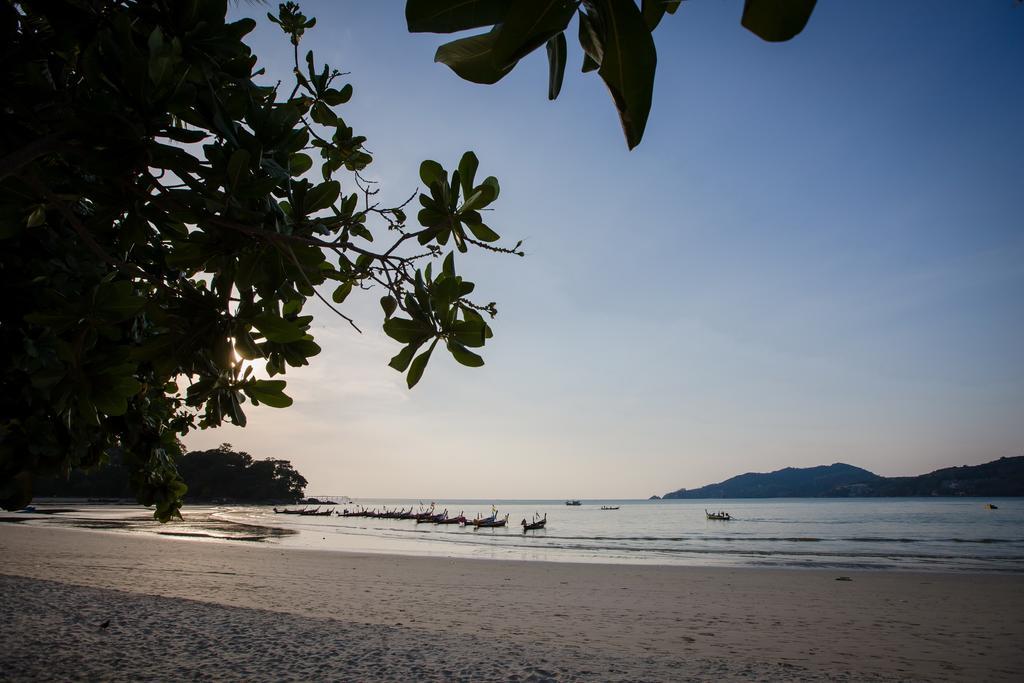 Patong Swiss Hotel Beach Front Phuket Екстериор снимка